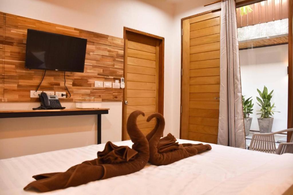 Momento Bangtao Beach Bang Tao Beach  Exterior photo
